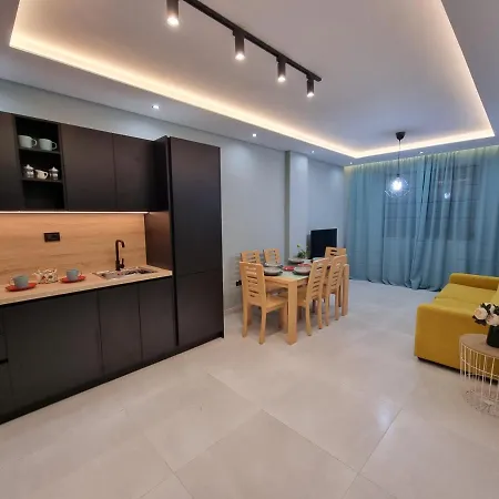 Apartment Near The Sea